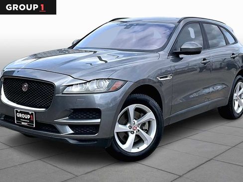 Used 2017 Jaguar F-PACE Premium image 1