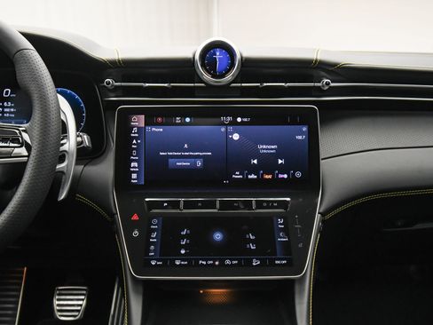 New 2025 Maserati Grecale Modena image 34