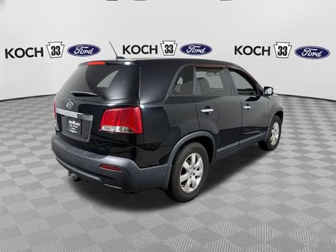 Used 2013 Kia Sorento LX w/ Value Pkg FWD image 8
