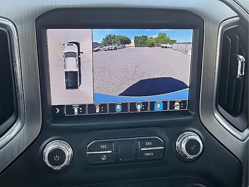 Used 2023 GMC Sierra 3500 Denali w/ Technology Package AWD/4WD image 26