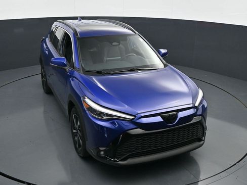 Used 2023 Toyota Corolla Cross AWD Hybrid w/ Convenience Package image 13