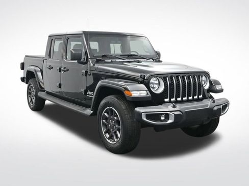 Used 2022 Jeep Gladiator Overland image 3