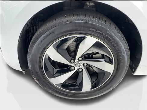 Used 2025 Jaguar F-PACE R-Dynamic S AWD/4WD image 13
