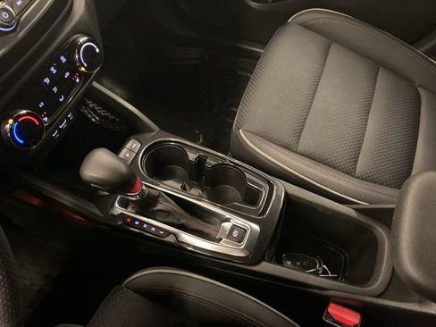 Used 2022 Chevrolet TrailBlazer RS image 13