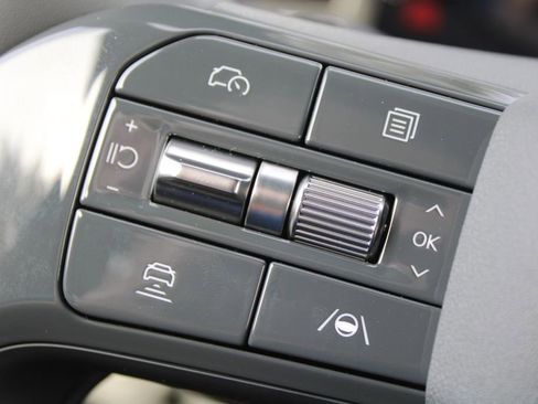 New 2026 Kia EV9 Land image 34