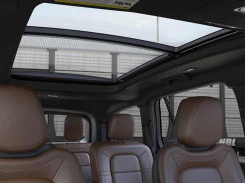 New 2026 Lincoln Aviator Reserve AWD/4WD image 22