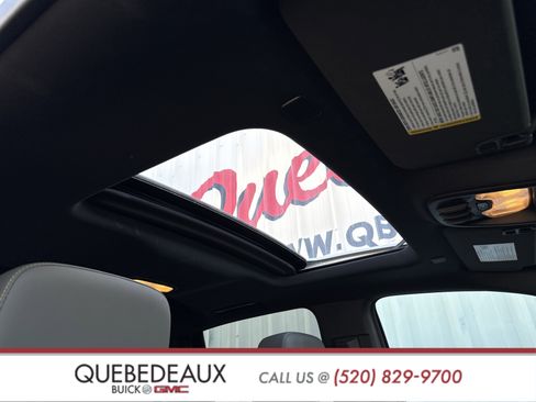 Used 2024 Chevrolet Colorado ZR2 w/ Technology Package image 57