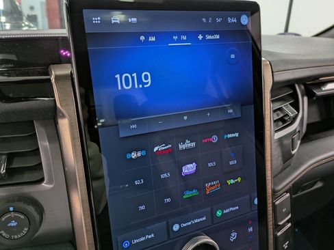 Used 2022 Ford F150 Lightning Lariat w/ Equipment Group 511A High image 13