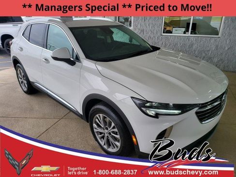 Used 2022 Buick Envision Preferred FWD image 1