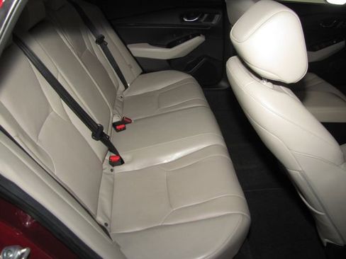 Certified 2023 Honda Accord Touring image 18