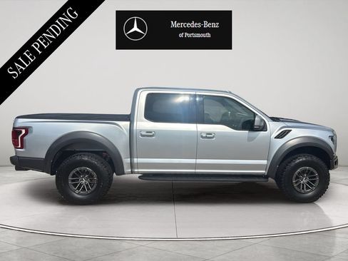 Used 2019 Ford F150 Raptor w/ Equipment Group 802A Luxury AWD/4WD image 6