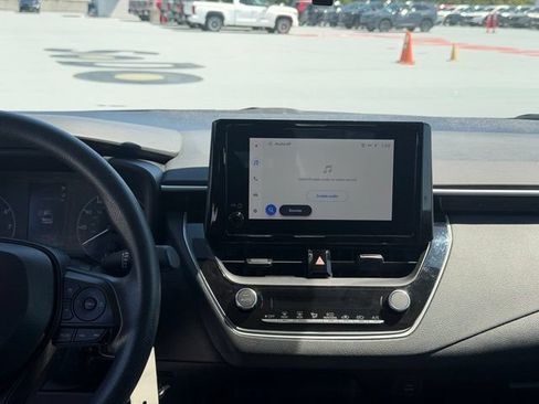 Used 2024 Toyota Corolla LE FWD image 13