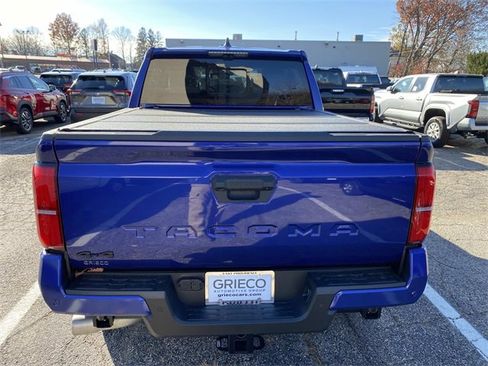 New 2025 Toyota Tacoma TRD Off-Road image 4