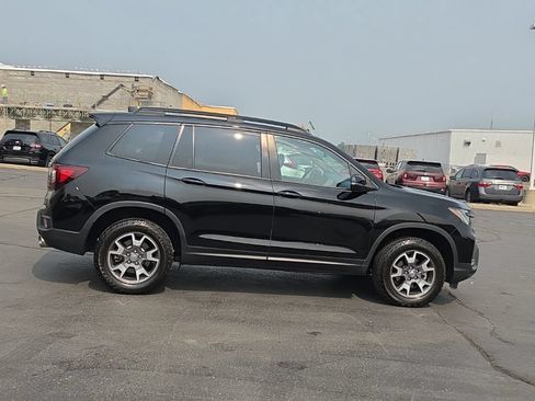 Certified 2023 Honda Passport TrailSport image 10