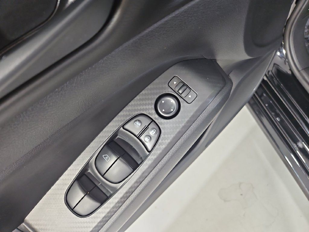 Certified 2025 Nissan Altima 2.5 S FWD image 13