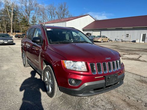 Used 2011 Jeep Compass 2WD image 7
