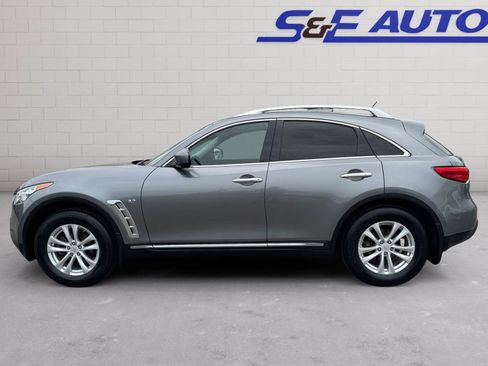 Used 2014 INFINITI QX70 AWD w/ Premium Package image 2