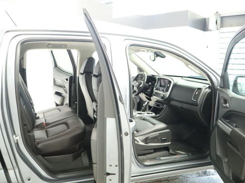 Used 2022 Chevrolet Colorado ZR2 AWD/4WD image 29