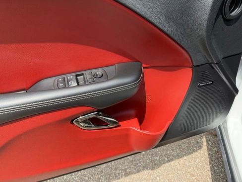 Used 2019 Dodge Challenger SRT Hellcat Redeye RWD image 16