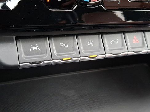 Used 2023 GMC Sierra 1500 Denali Ultimate image 26