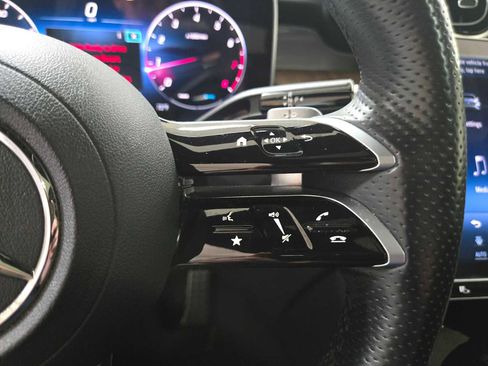 Used 2024 Mercedes-Benz GLC 300 4MATIC image 28