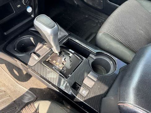 Used 2021 Toyota 4Runner TRD Off-Road AWD/4WD image 18