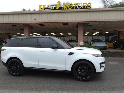 Used 2017 Land Rover Range Rover Sport HSE AWD/4WD image 27