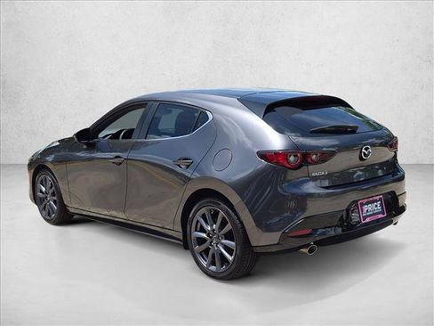 Used 2023 MAZDA MAZDA3 s FWD image 8