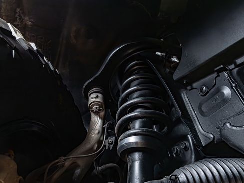 Used 2025 Toyota Land Cruiser image 13