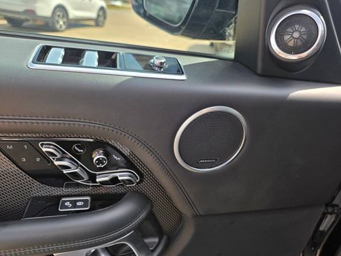 Used 2019 Land Rover Range Rover SV Autobiography Dynamic AWD/4WD image 12