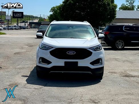 Used 2020 Ford Edge SEL w/ Cold Weather Package AWD/4WD image 2