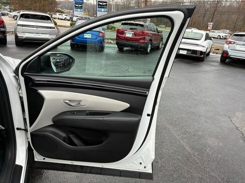 Used 2023 Hyundai Tucson SEL image 45