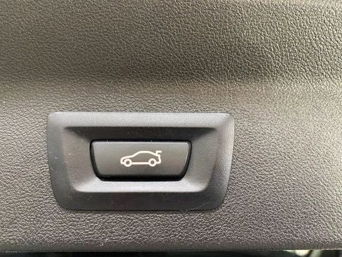 Used 2019 BMW X3 xDrive30i w/ Driving Assistance Package image 36