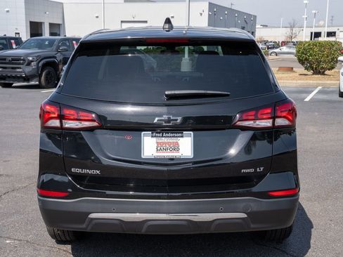Used 2024 Chevrolet Equinox LT image 4
