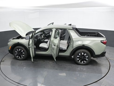 New 2025 Hyundai Santa Cruz SE image 58