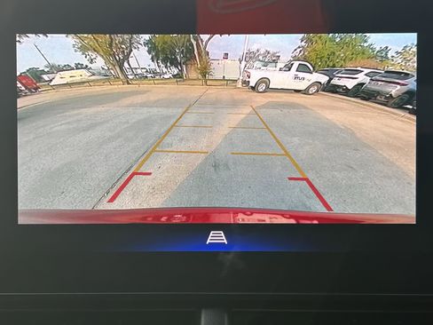 Used 2024 Chevrolet Trax ACTIV w/ Sunroof Package image 18