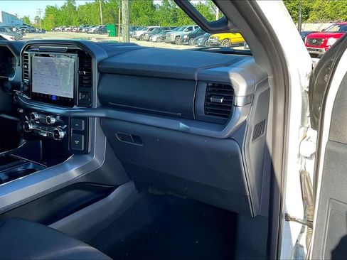 Used 2025 Ford F150 XLT w/ Equipment Group 302A MID AWD/4WD image 16