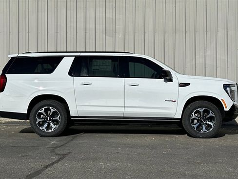 New 2026 GMC Yukon XL AT4 w/ AT4 Premium Plus Package image 4