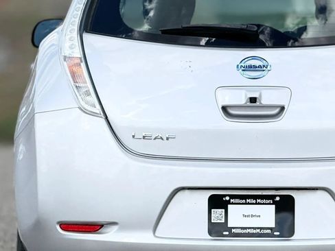 Used 2014 Nissan Leaf S w/ Charge Package image 13
