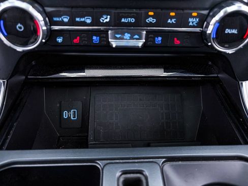 Used 2022 Ford F150 Limited AWD/4WD image 28