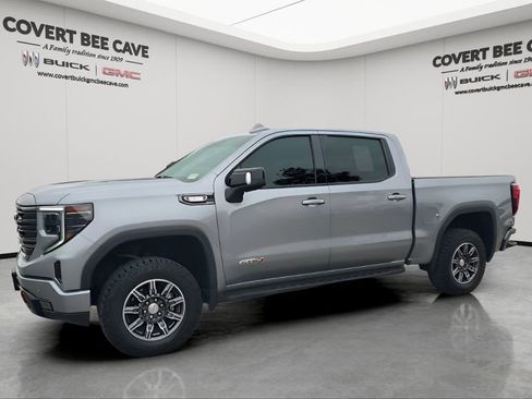Used 2024 GMC Sierra 1500 AT4 w/ AT4 Premium Package image 4