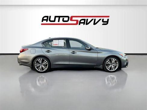 Used 2024 INFINITI Q50 Sensory image 8