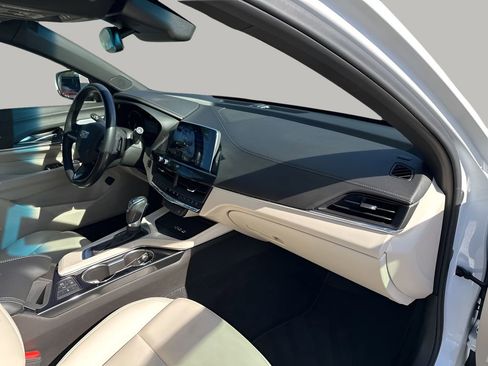 Used 2020 Cadillac CT4 Luxury w/ Sun And Sound Package image 14