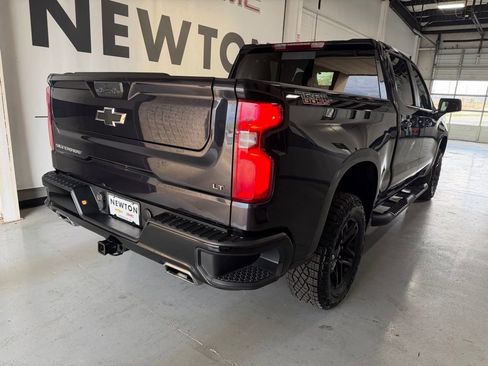 Used 2024 Chevrolet Silverado 1500 LT Trail Boss w/ Convenience Package II image 31