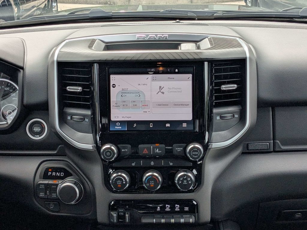 New 2026 RAM 1500 Big Horn AWD/4WD image 17