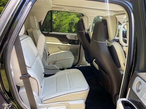 Certified 2023 Lincoln Navigator Black Label AWD/4WD image 34