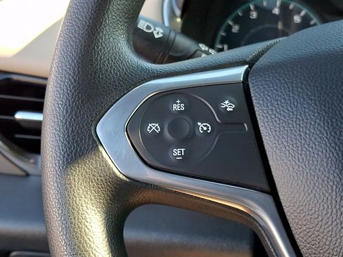 Used 2023 Chevrolet Traverse LS w/ Safety Package FWD image 20