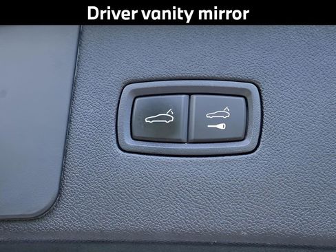 Used 2021 Porsche Cayenne image 18