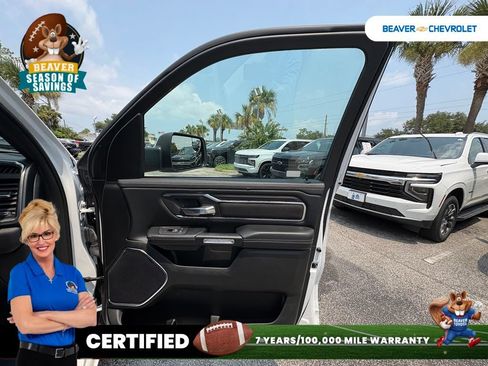 Used 2025 RAM 1500 Laramie AWD/4WD image 30