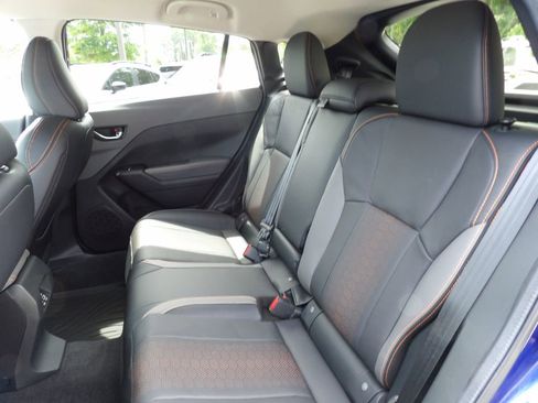 Used 2025 Subaru Crosstrek 2.5i Limited w/ Crosstrek Mirror Package AWD/4WD image 14